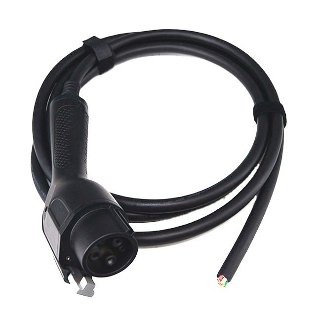 SAE J1772 Electric Car Plug In At Home 110V CCS Type 2 Connector